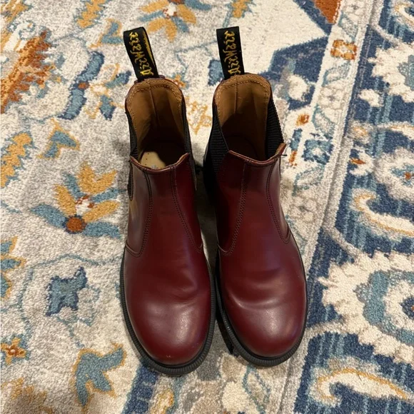 Dr. Marten Leather Chelsea Boots Cherry Red Size 8 - Picture 2 of 9